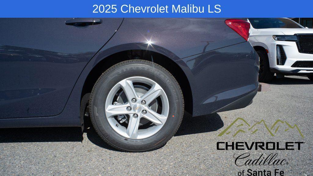 new 2025 Chevrolet Malibu car, priced at $27,520