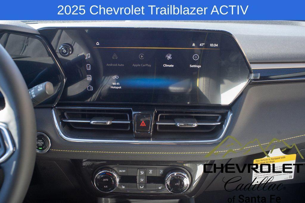 new 2025 Chevrolet TrailBlazer car, priced at $31,830