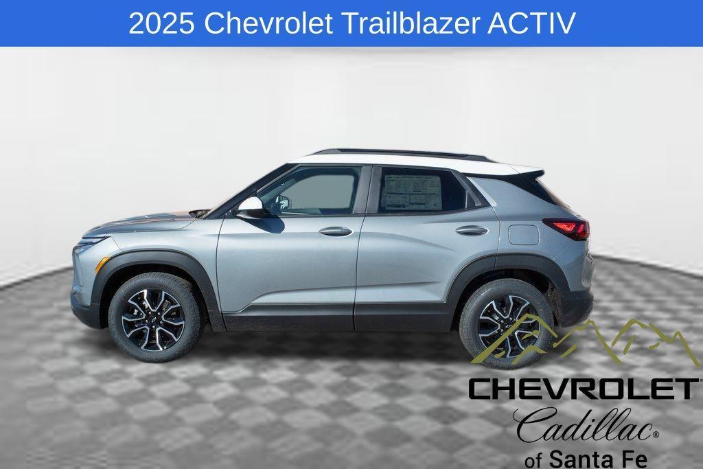 new 2025 Chevrolet TrailBlazer car, priced at $31,830