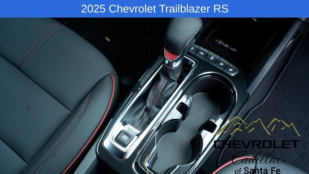 new 2025 Chevrolet TrailBlazer car, priced at $31,580