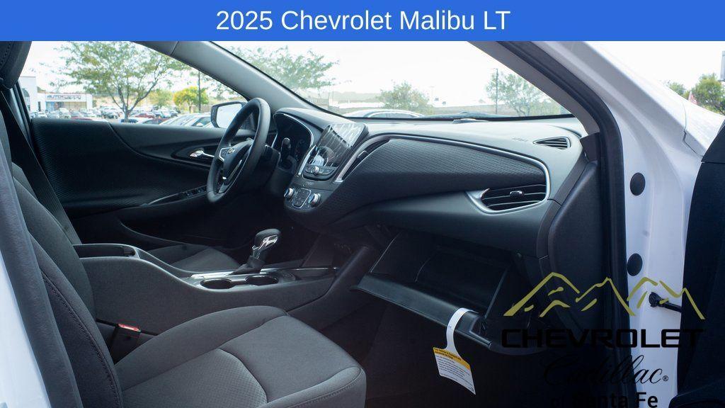 new 2025 Chevrolet Malibu car, priced at $30,740