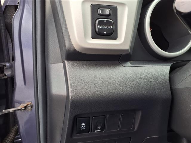 used 2009 Pontiac Vibe car, priced at $8,595