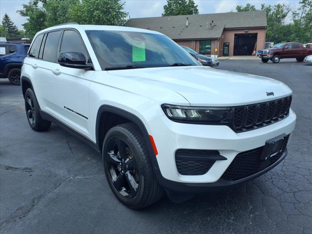 used 2022 Jeep Grand Cherokee car, priced at $26,995