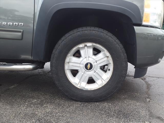 used 2011 Chevrolet Silverado 1500 car, priced at $9,595