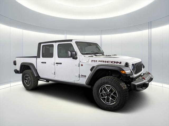 new 2024 Jeep Gladiator car, priced at $49,068