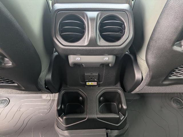 new 2025 Jeep Gladiator car, priced at $57,930