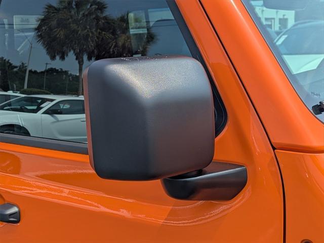 new 2025 Jeep Gladiator car, priced at $57,930