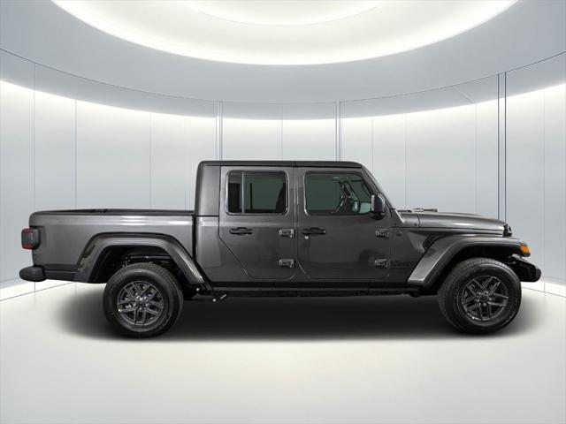 new 2024 Jeep Gladiator car, priced at $46,368