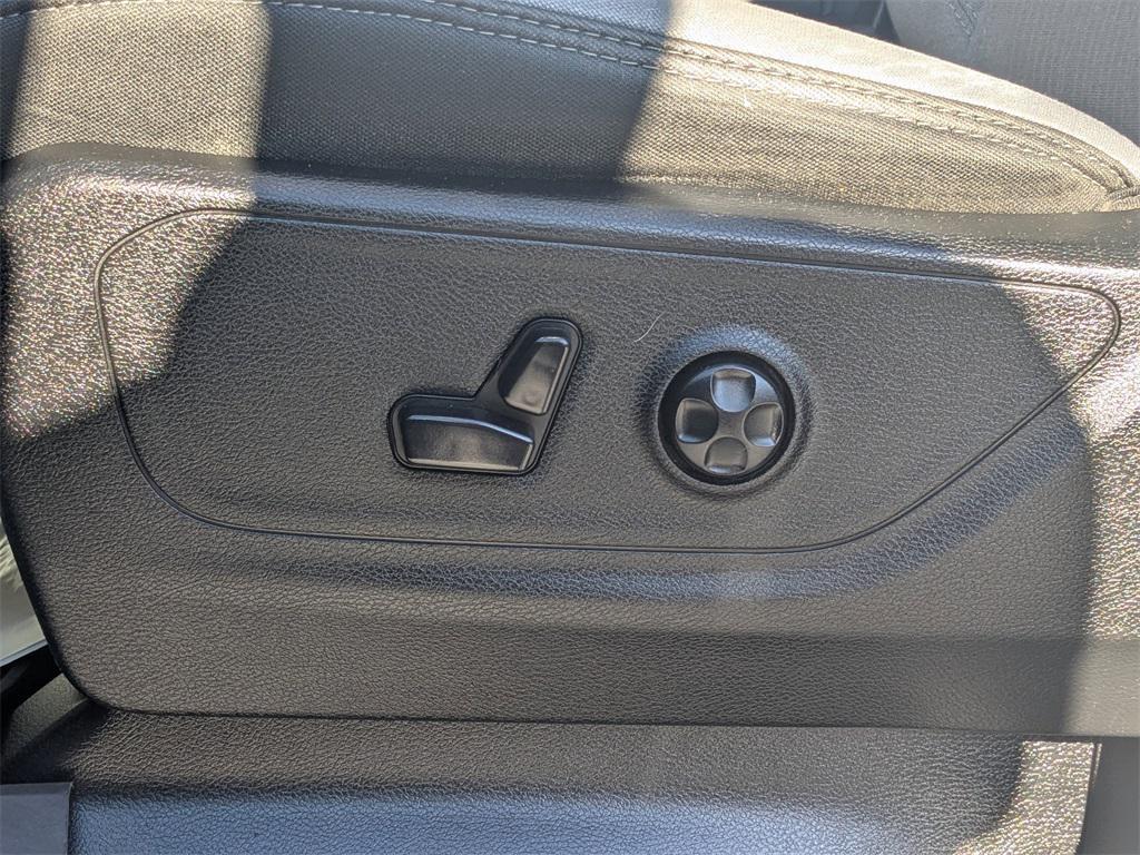 used 2019 Ram 1500 car, priced at $20,082