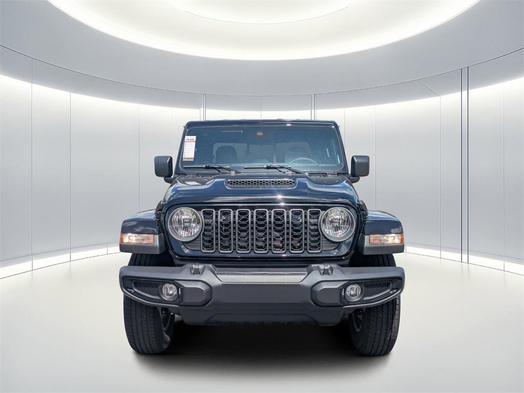 new 2025 Jeep Gladiator car, priced at $43,525