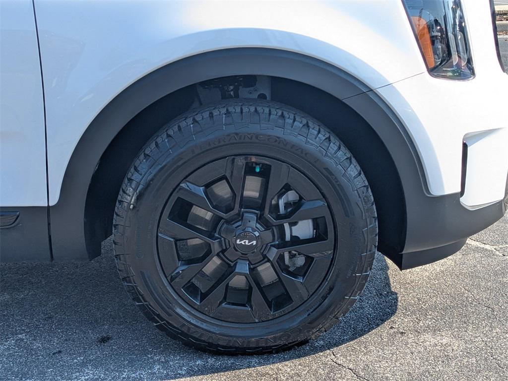 used 2024 Kia Telluride car, priced at $42,932