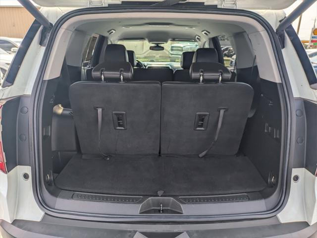used 2023 GMC Acadia car, priced at $26,262