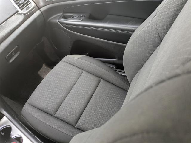 used 2018 Jeep Grand Cherokee car, priced at $13,710