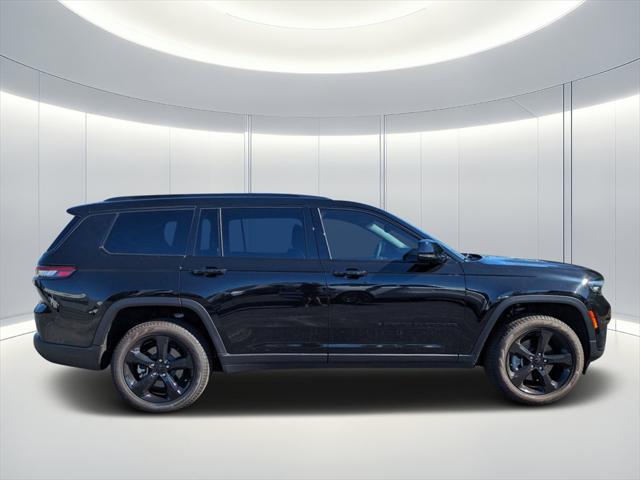 new 2024 Jeep Grand Cherokee L car, priced at $43,590