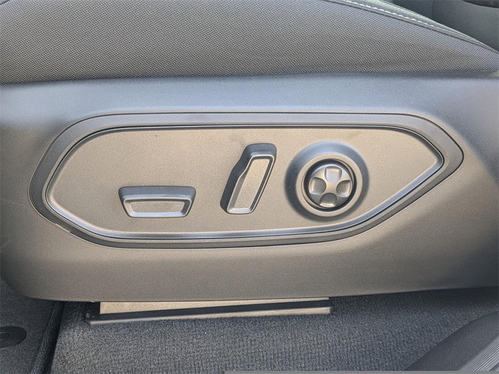 new 2025 Jeep Grand Cherokee L car, priced at $34,030