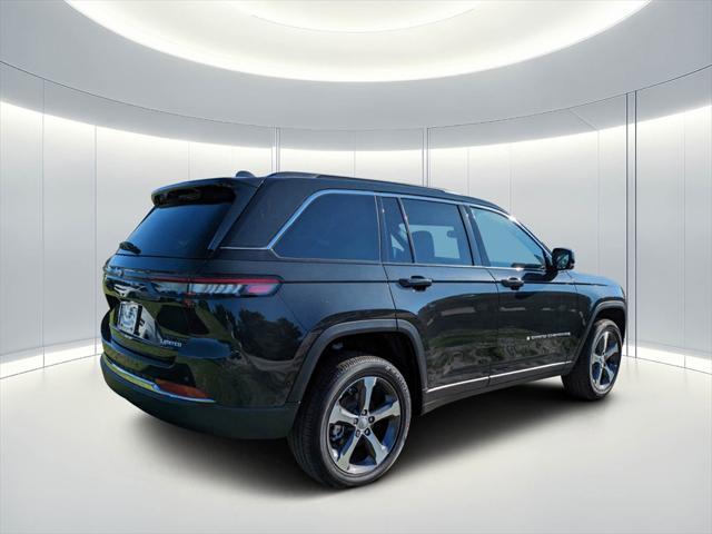 new 2024 Jeep Grand Cherokee car, priced at $43,852