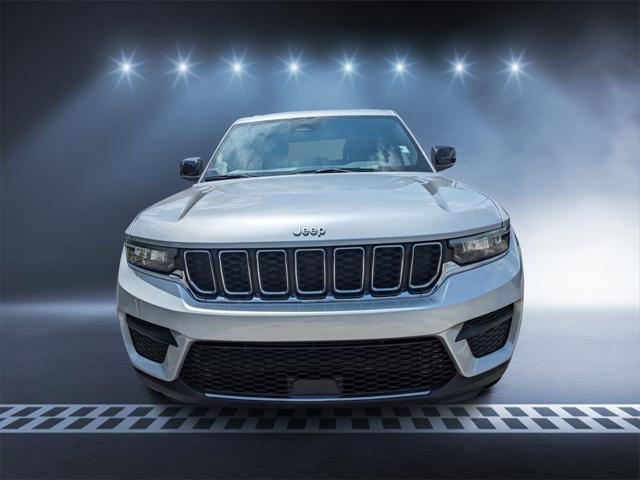 new 2024 Jeep Grand Cherokee car, priced at $36,379