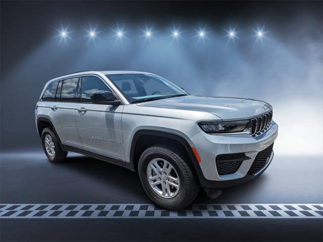 new 2024 Jeep Grand Cherokee car, priced at $36,379