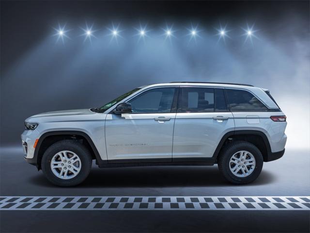 new 2024 Jeep Grand Cherokee car, priced at $36,379