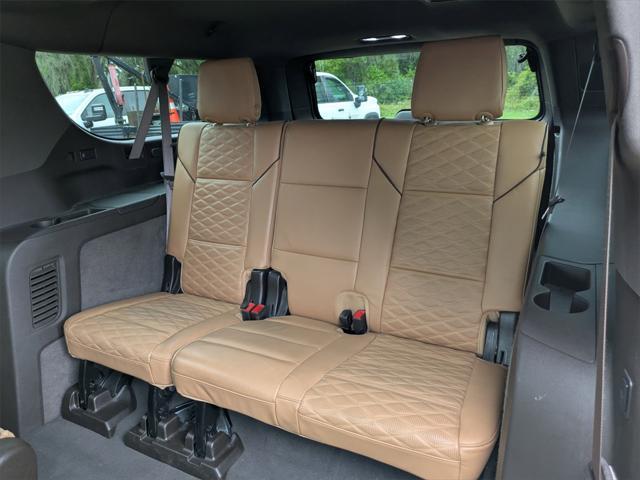 used 2022 Cadillac Escalade ESV car, priced at $62,678