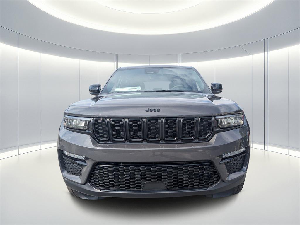 new 2025 Jeep Grand Cherokee car, priced at $45,613