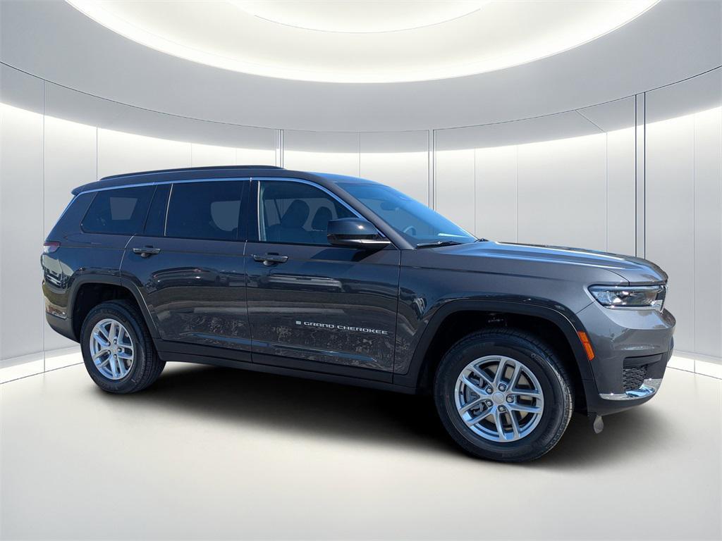 new 2025 Jeep Grand Cherokee L car, priced at $33,125