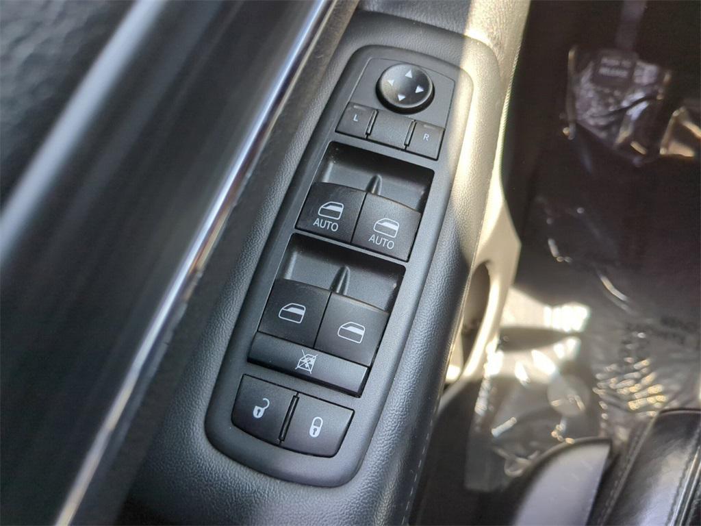 used 2020 Jeep Grand Cherokee car, priced at $22,449