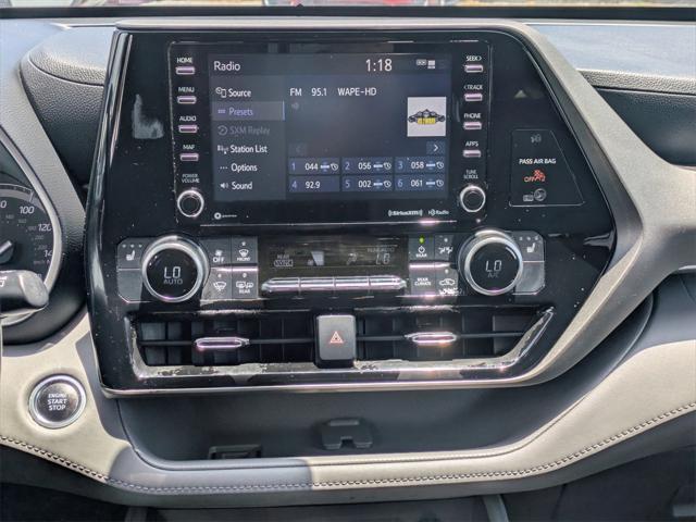 used 2021 Toyota Highlander car, priced at $25,883