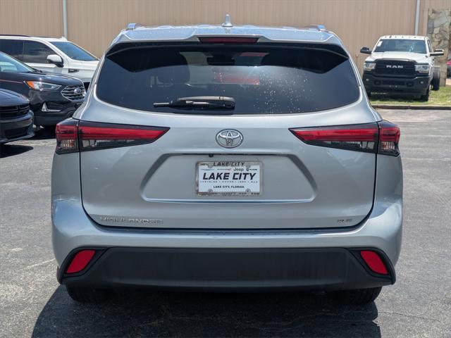 used 2021 Toyota Highlander car, priced at $25,883