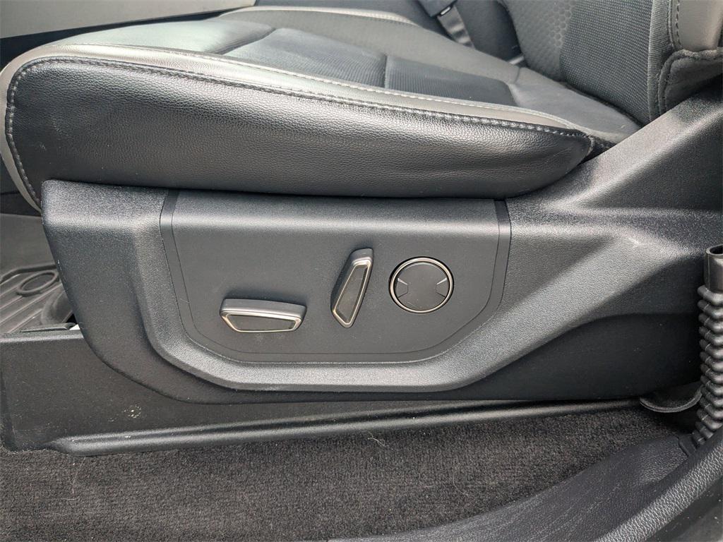 used 2020 Ford F-150 car, priced at $37,913