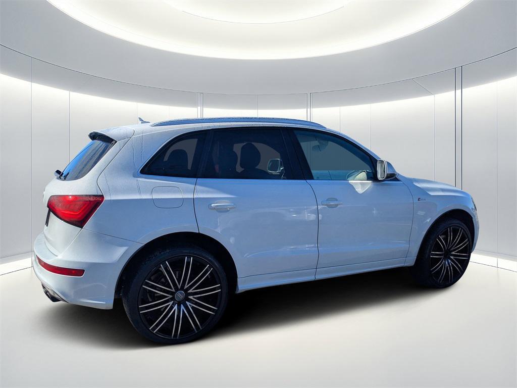 used 2014 Audi SQ5 car, priced at $9,492