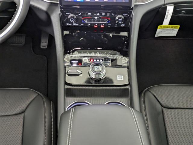 new 2024 Jeep Grand Cherokee car, priced at $52,080