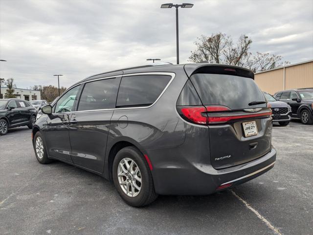 used 2021 Chrysler Pacifica car, priced at $18,885