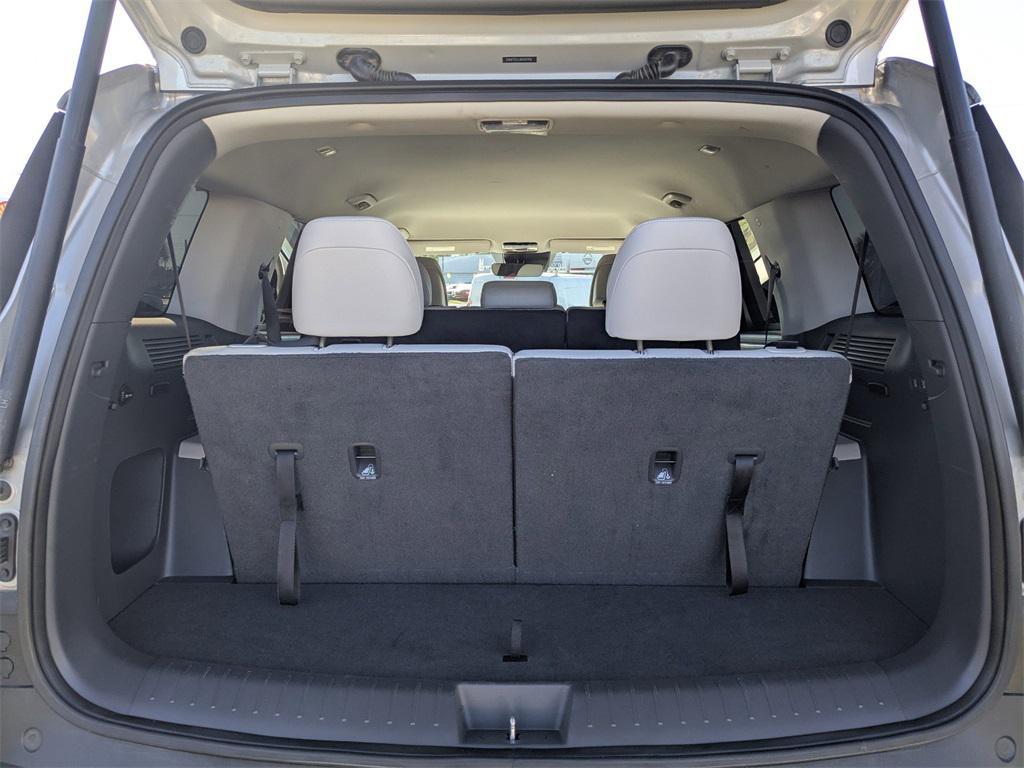 used 2024 Hyundai Santa Fe car, priced at $28,209