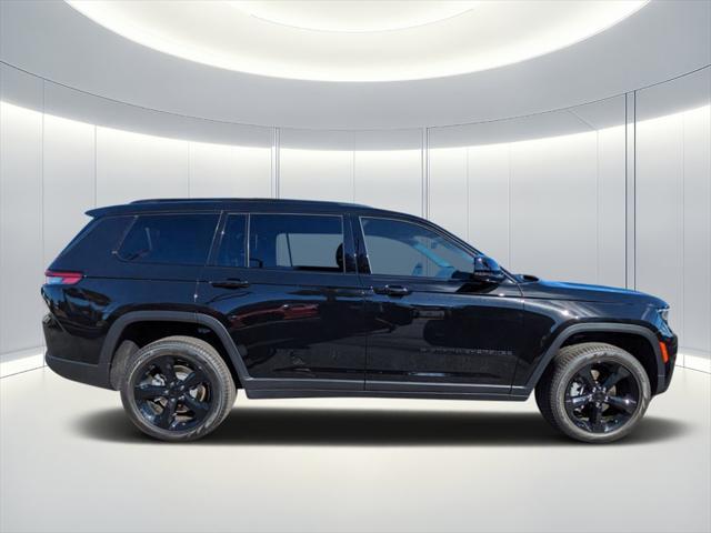 new 2024 Jeep Grand Cherokee L car, priced at $41,772