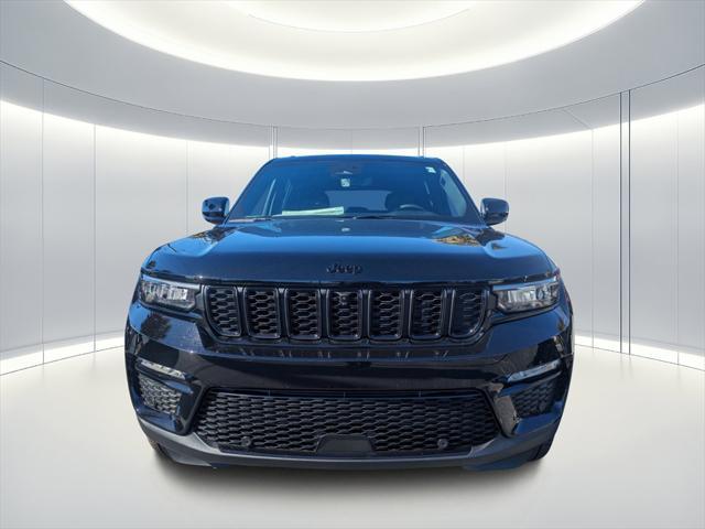 new 2025 Jeep Grand Cherokee car, priced at $48,460