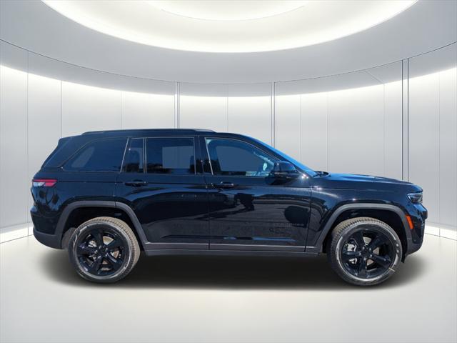 new 2025 Jeep Grand Cherokee car, priced at $48,460