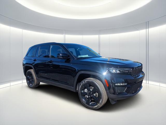 new 2025 Jeep Grand Cherokee car, priced at $48,460