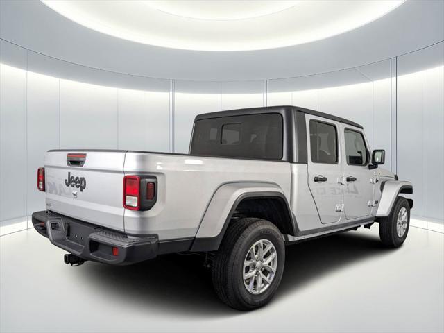 new 2023 Jeep Gladiator car, priced at $48,163