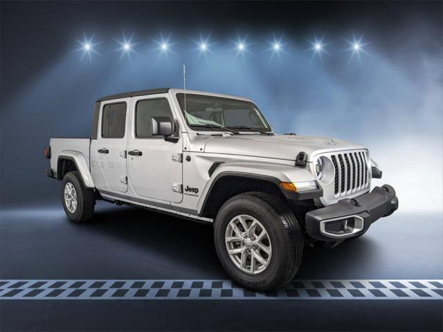 new 2023 Jeep Gladiator car, priced at $48,163