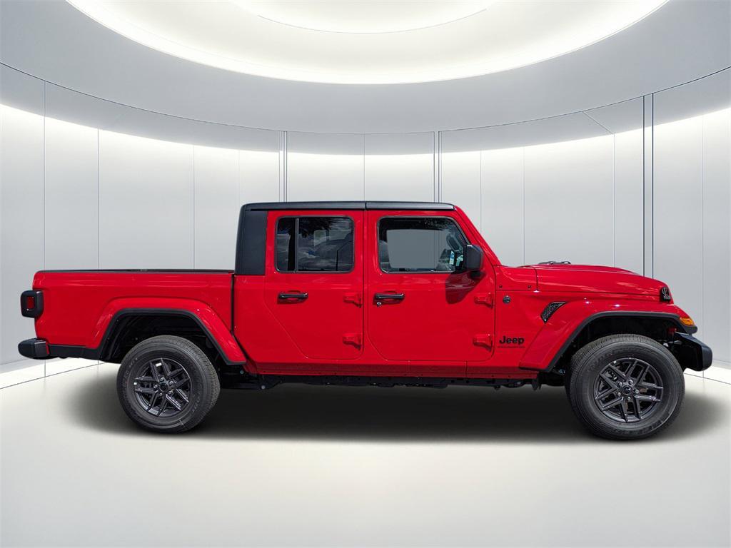 new 2025 Jeep Gladiator car, priced at $46,406