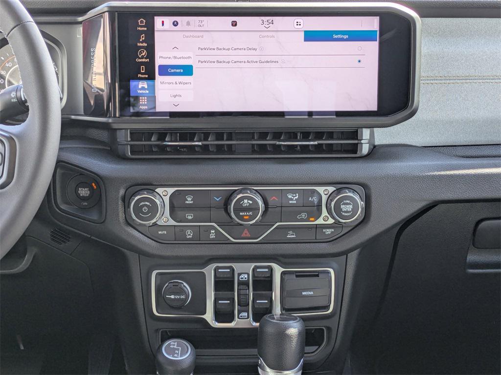 new 2025 Jeep Gladiator car, priced at $46,406