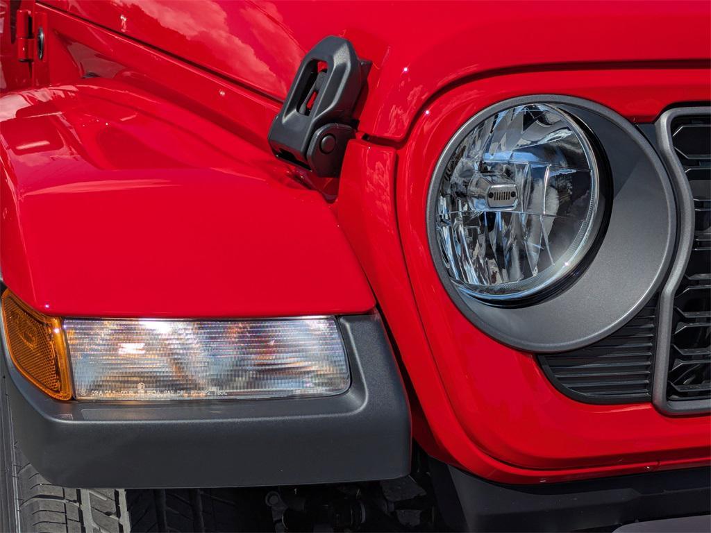 new 2025 Jeep Gladiator car, priced at $46,406