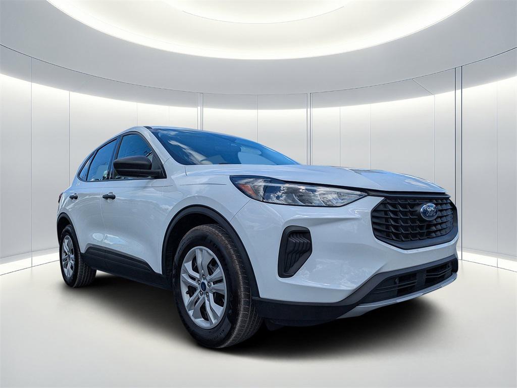 used 2023 Ford Escape car, priced at $17,258