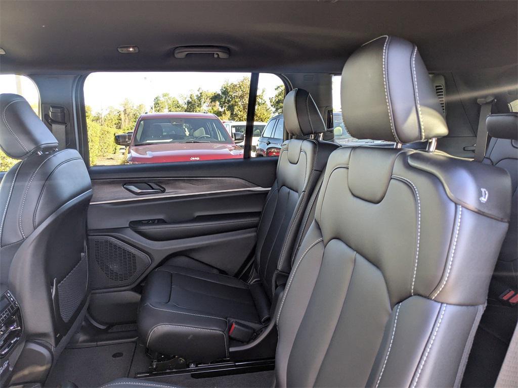 new 2025 Jeep Grand Cherokee L car, priced at $42,315