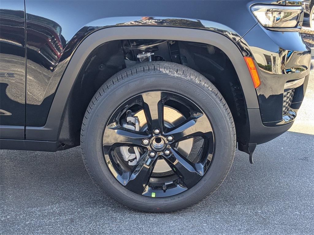 new 2025 Jeep Grand Cherokee L car, priced at $42,315
