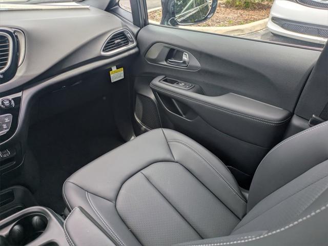 new 2025 Chrysler Voyager car, priced at $39,613
