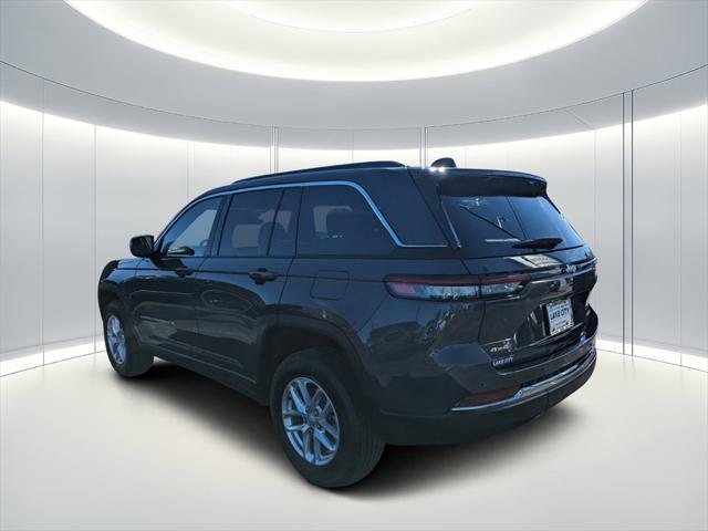 new 2025 Jeep Grand Cherokee car, priced at $37,337