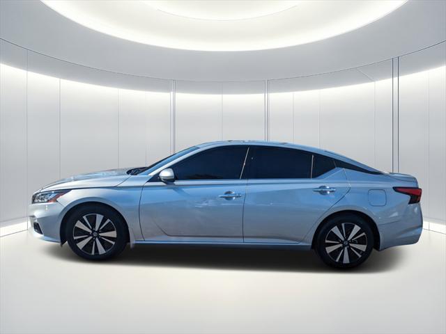 used 2022 Nissan Altima car, priced at $21,212