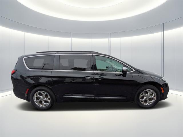 used 2022 Chrysler Pacifica car, priced at $25,267